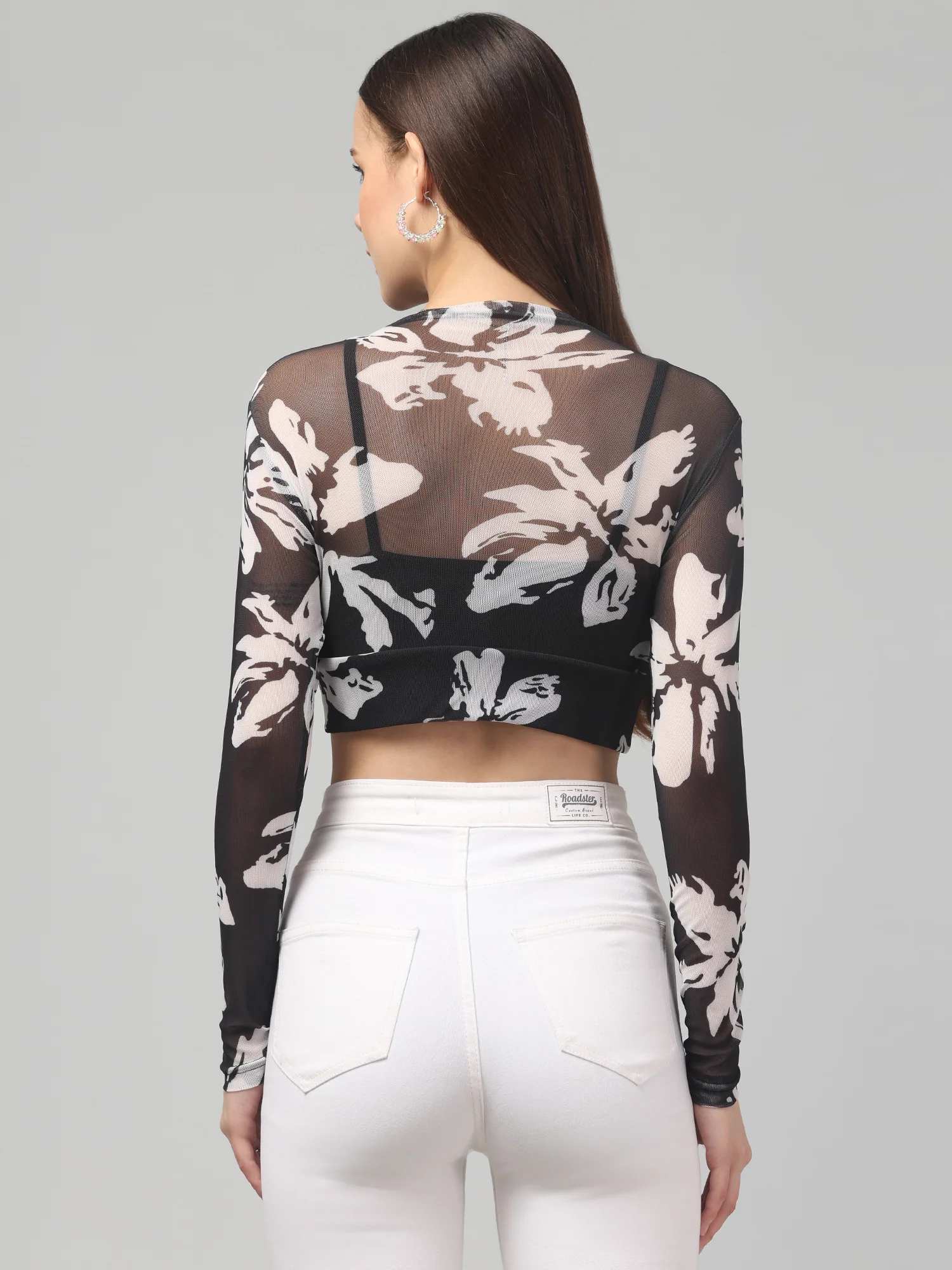 Clobug Women Black Floral Crop Top - Image 3