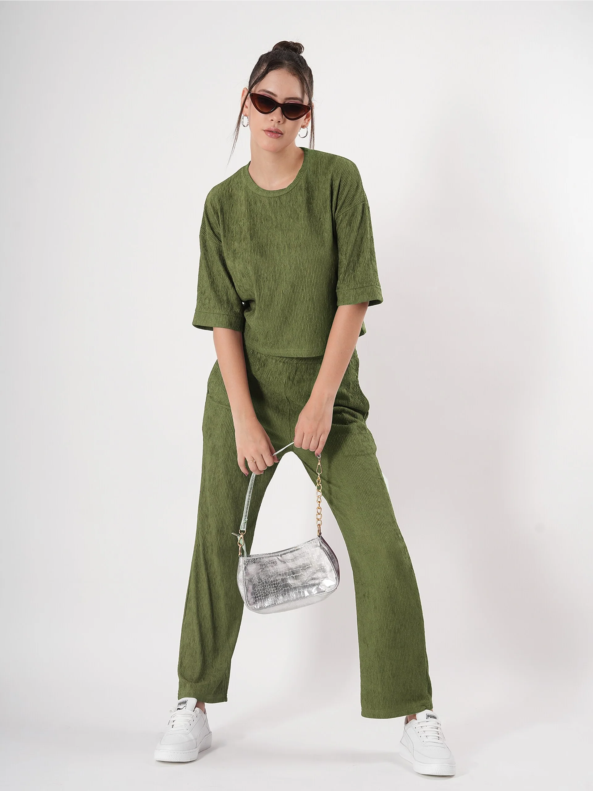 Clobug Crinkle co ord set with Round Neck & Half Sleeve - Image 17