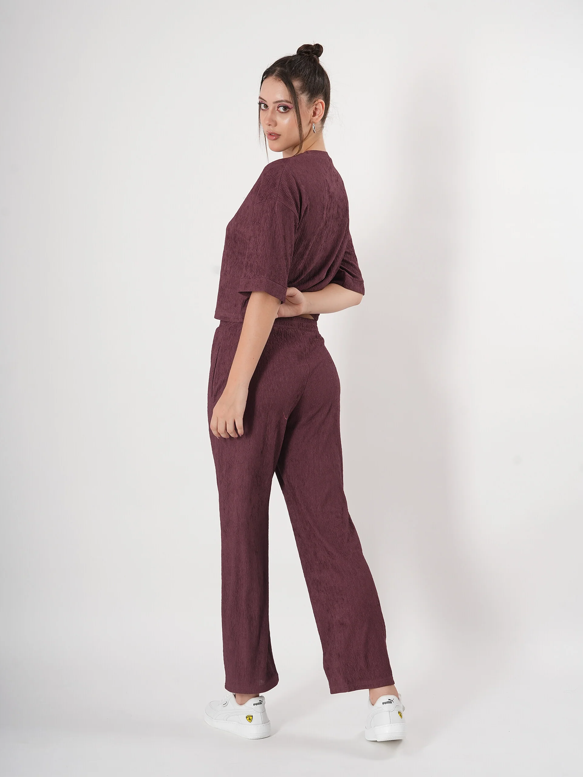 Clobug Crinkle co ord set with Round Neck & Half Sleeve - Image 4