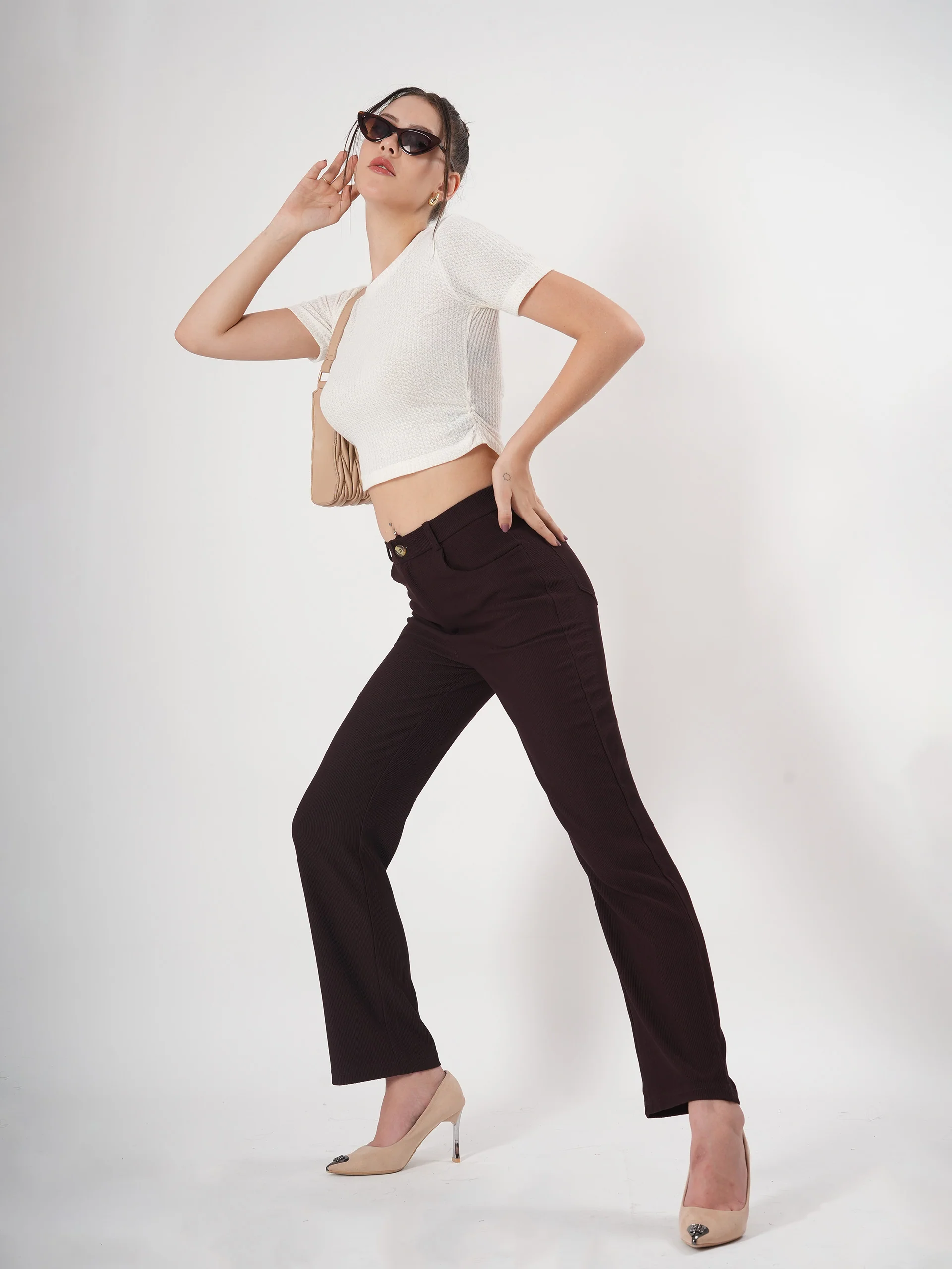 Clobug Self Design Round Neck Half Sleeve Fitted Crop Top - Image 3