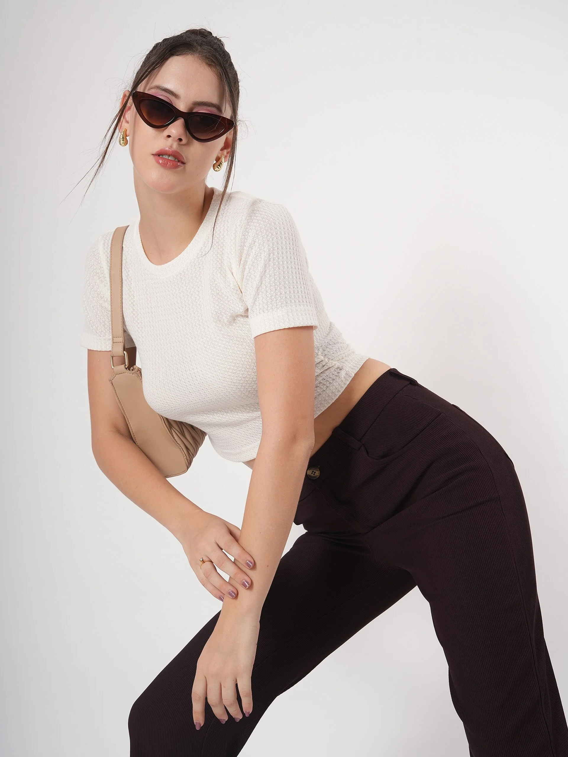 Clobug Self Design Round Neck Half Sleeve Fitted Crop Top - Image 9