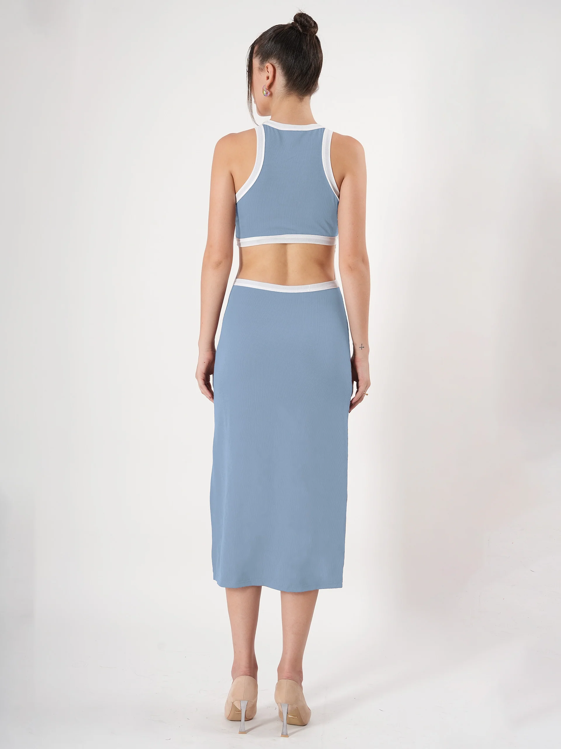 Clobug Sleeveless Midi Dress With Round Neck Back Detail - Image 38