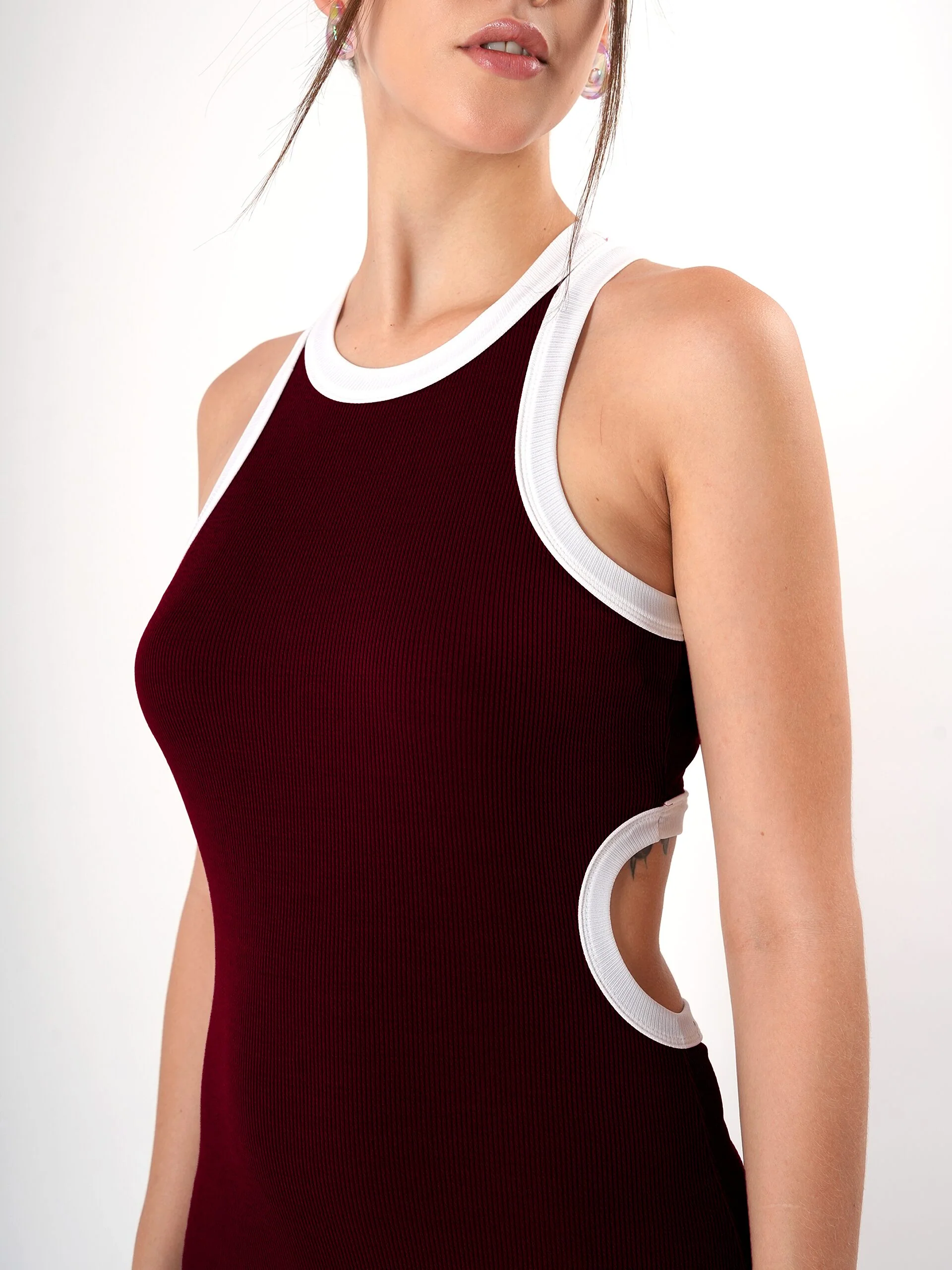 Clobug Sleeveless Midi Dress With Round Neck Back Detail - Image 41