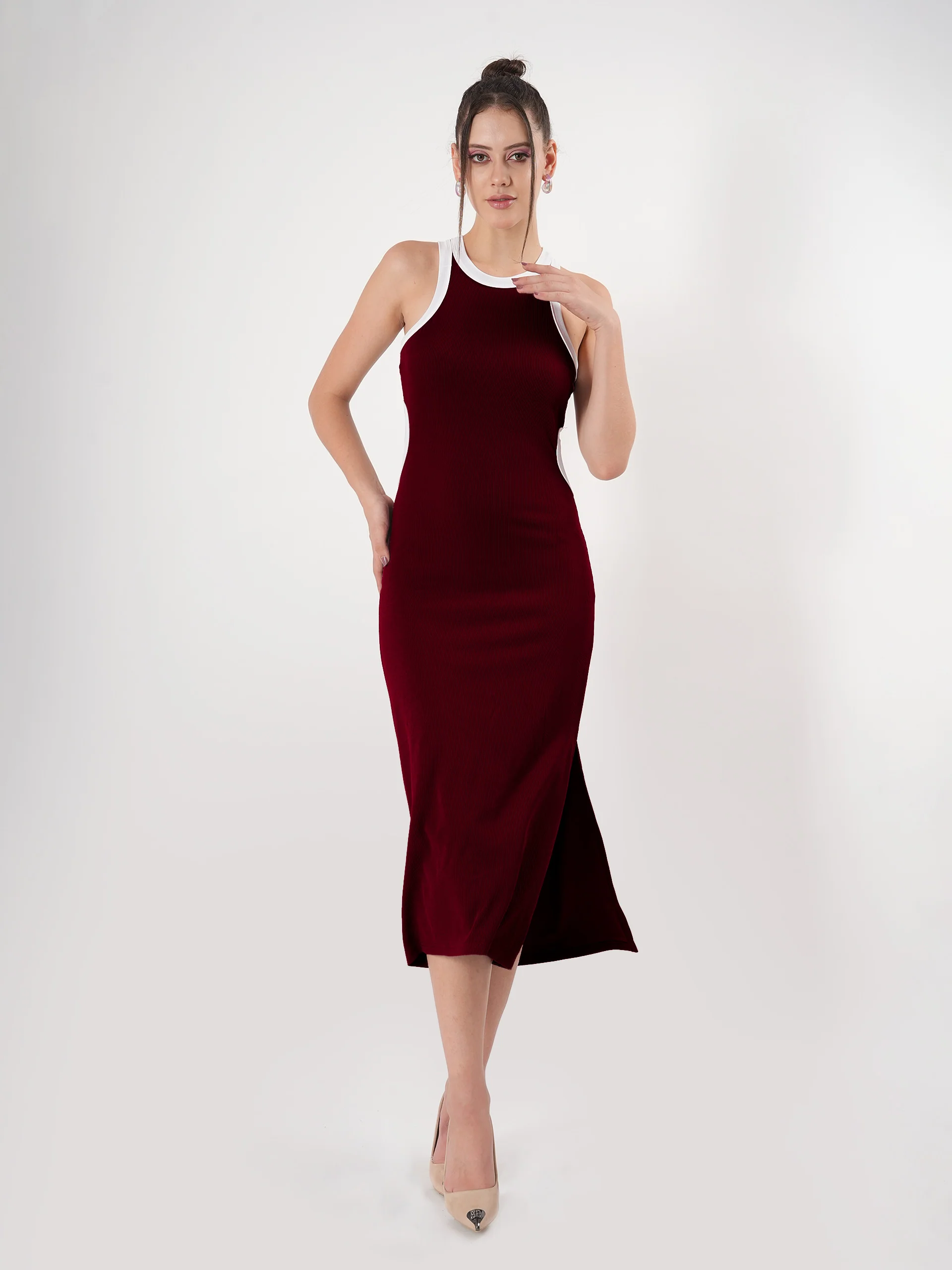 Clobug Sleeveless Midi Dress With Round Neck Back Detail - Image 48