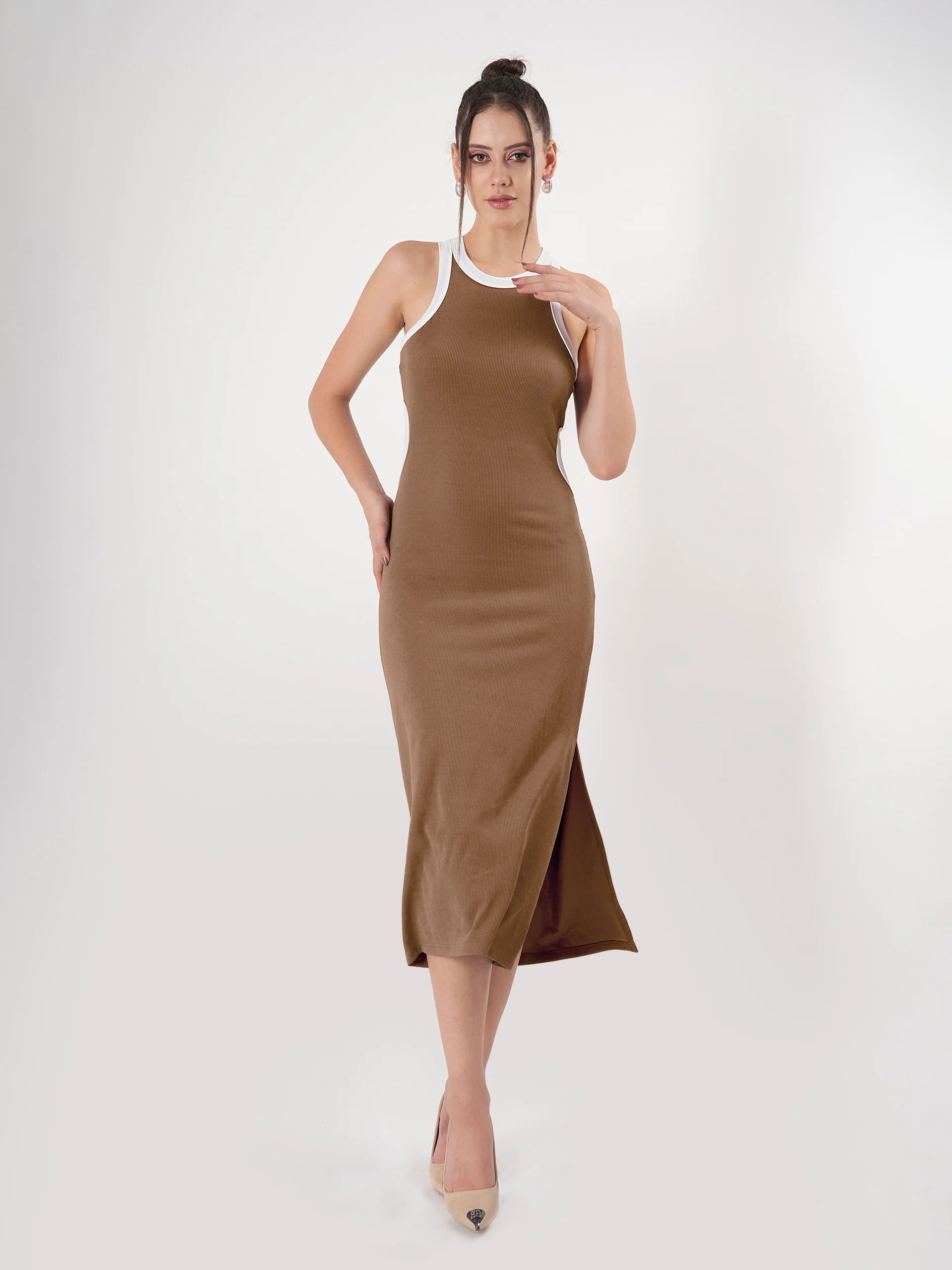 Clobug Sleeveless Midi Dress With Round Neck Back Detail - Image 52
