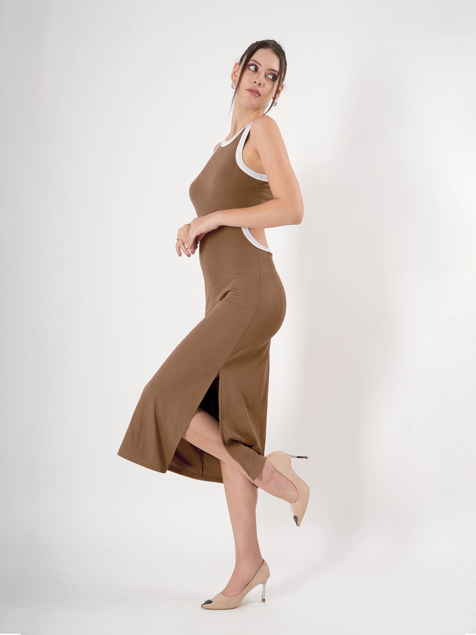 Clobug Sleeveless Midi Dress With Round Neck Back Detail - Image 57