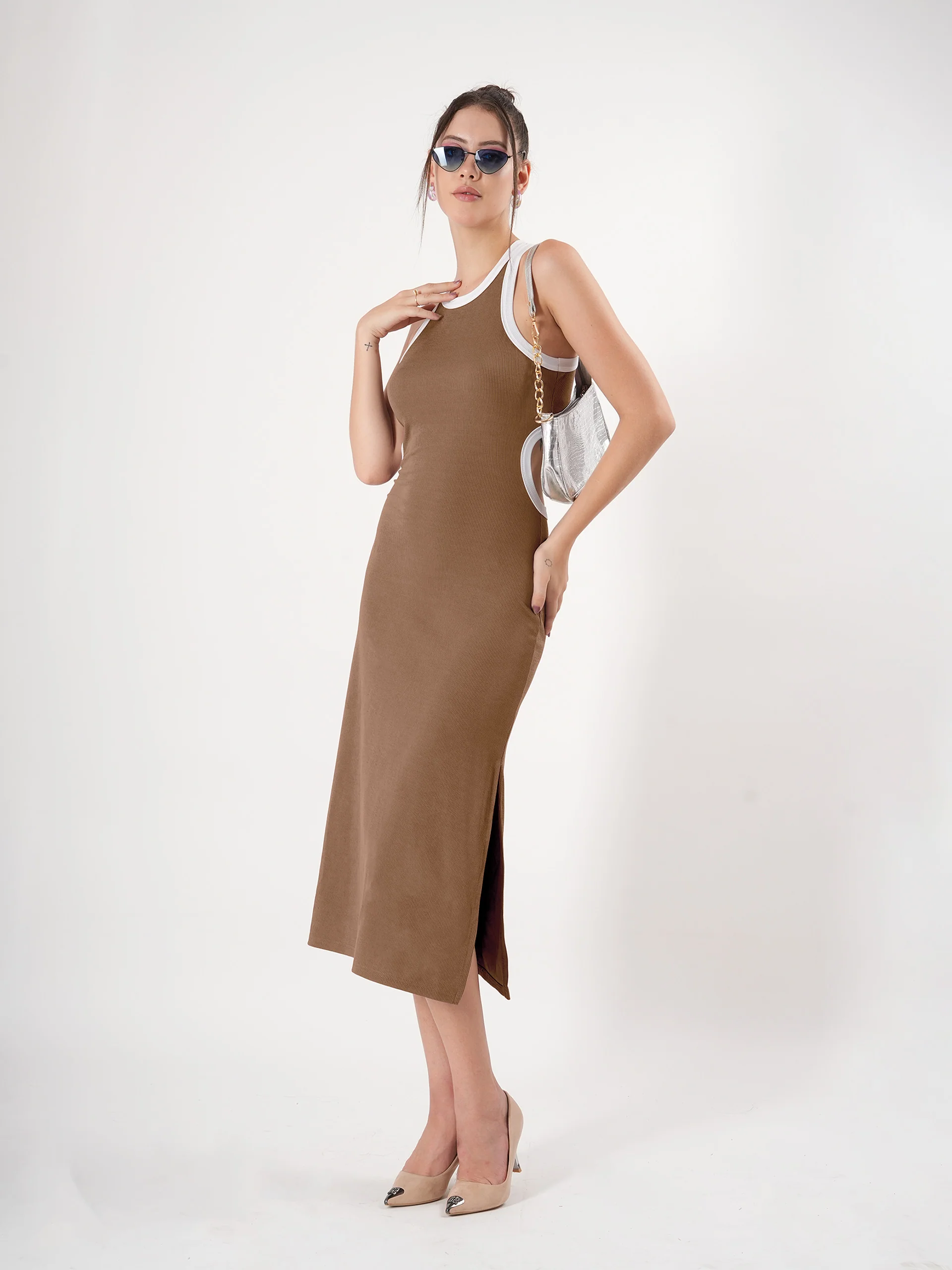 Clobug Sleeveless Midi Dress With Round Neck Back Detail - Image 58
