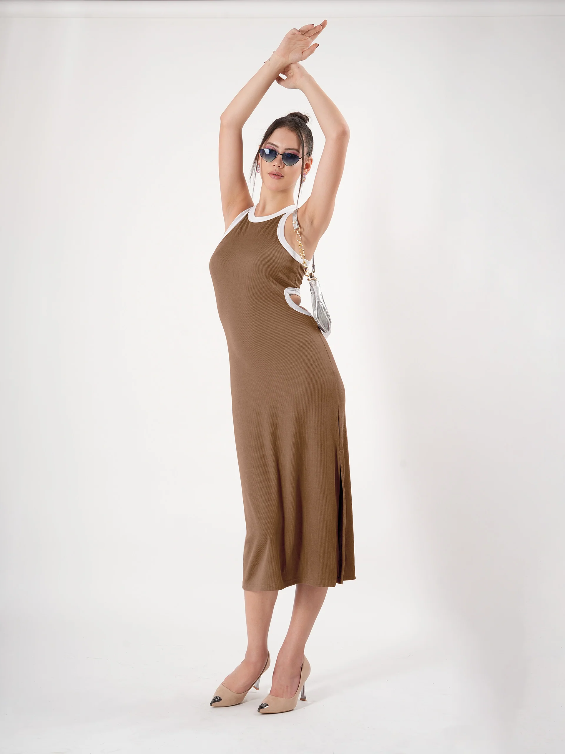 Clobug Sleeveless Midi Dress With Round Neck Back Detail - Image 59