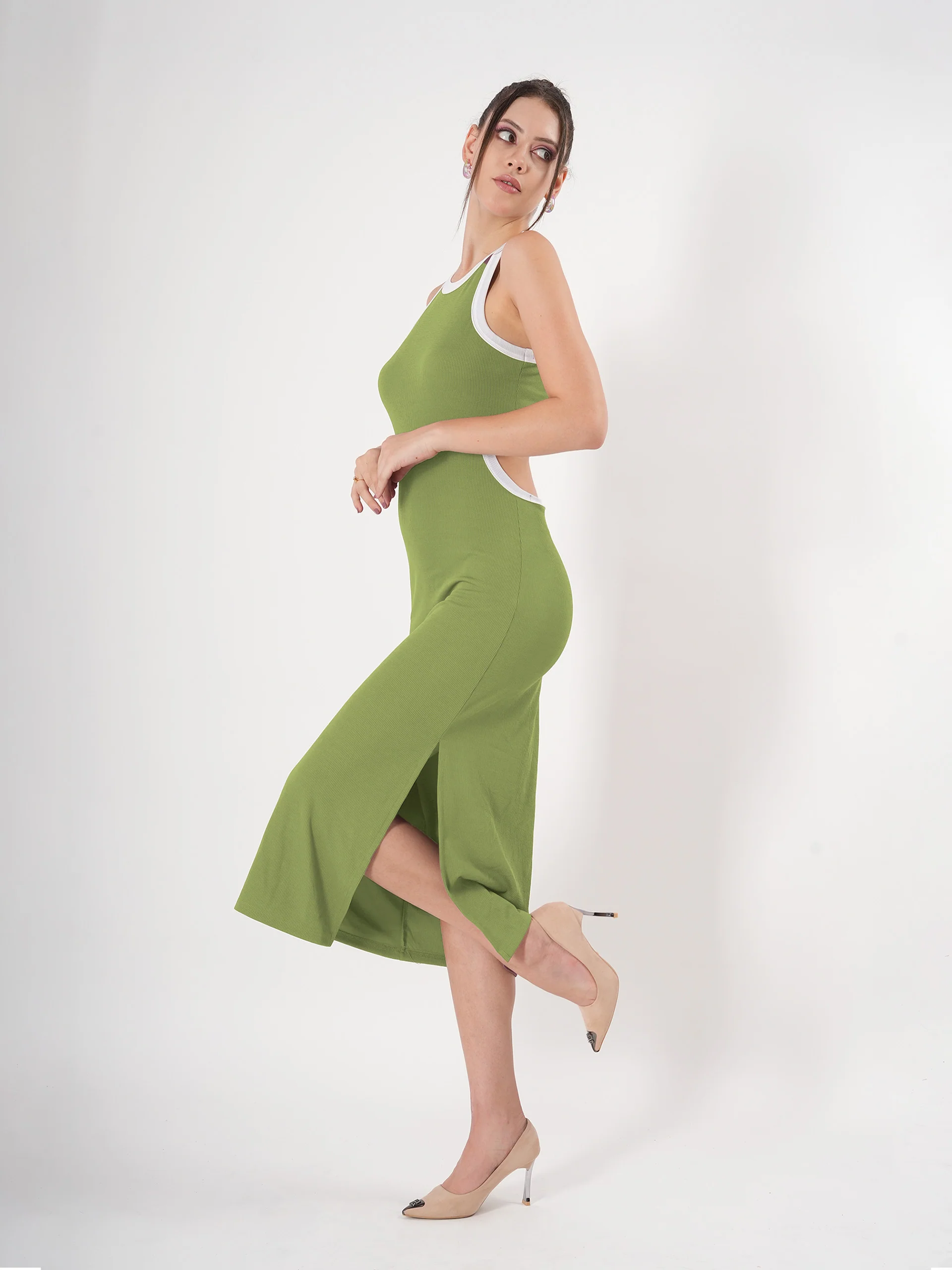 Clobug Sleeveless Midi Dress With Round Neck Back Detail - Image 66