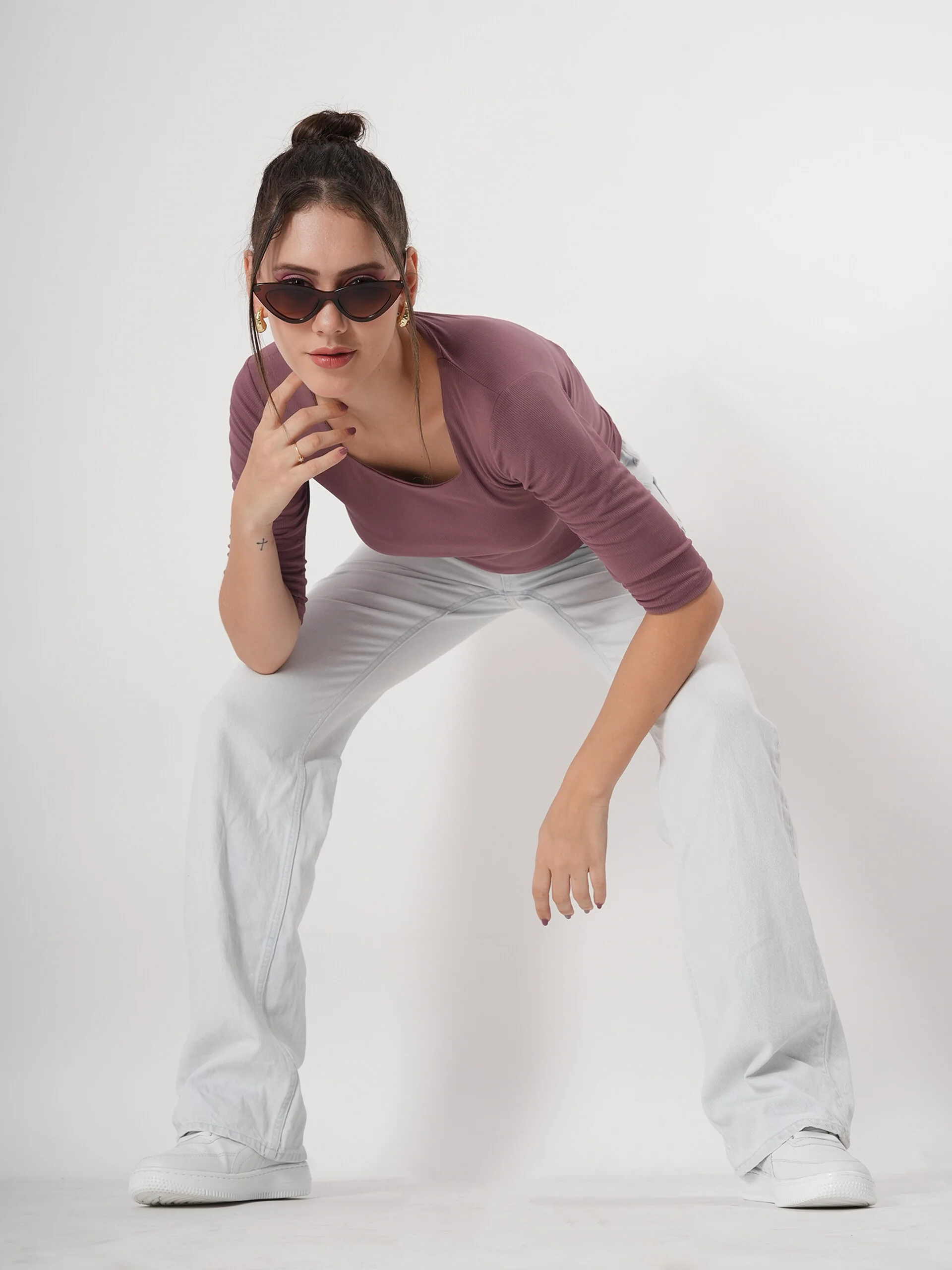 Solid 3/4 Sleeve Fitted Semi Crop Top - Image 8