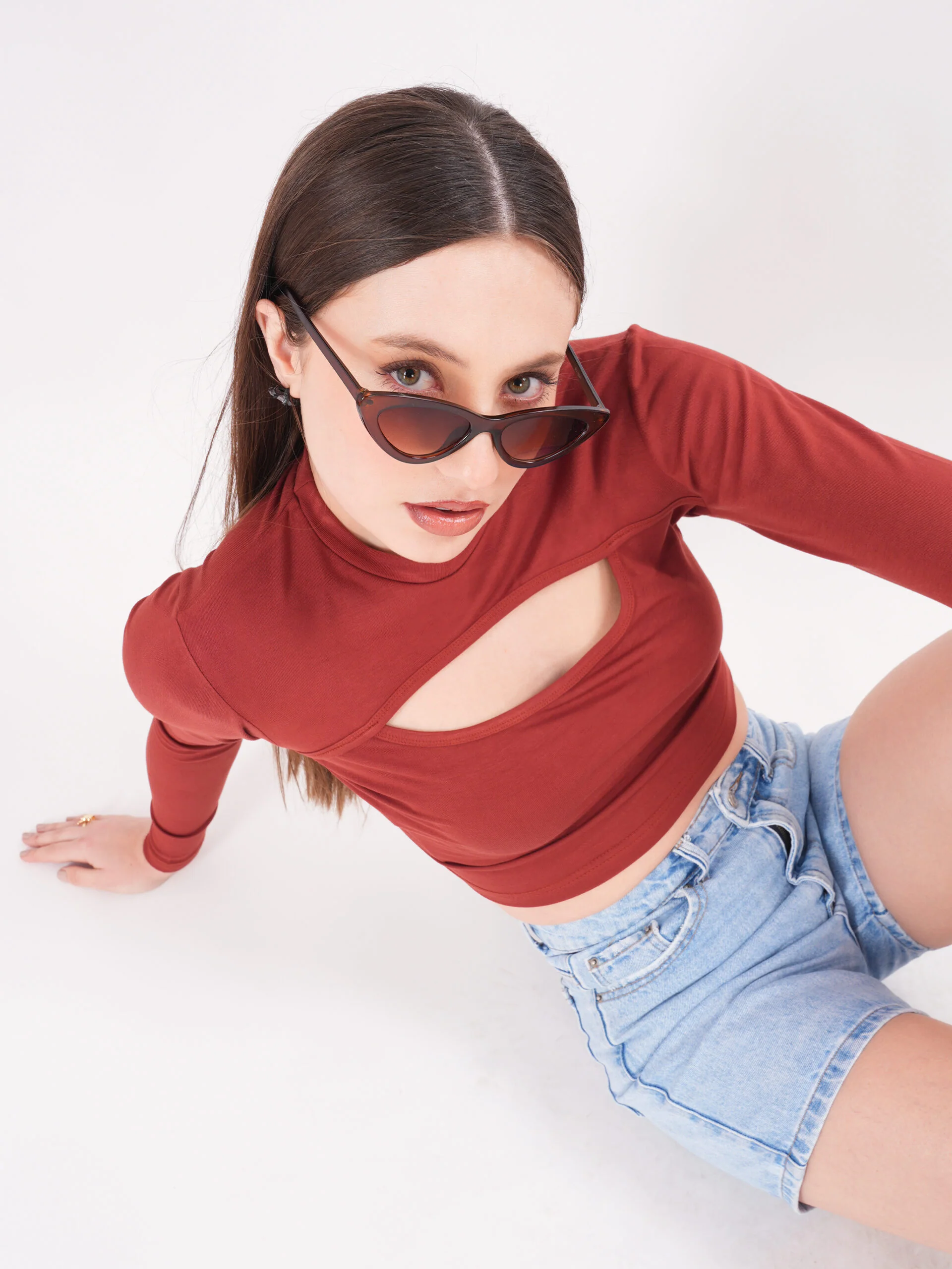 Solid Front Cut Top - Image 4