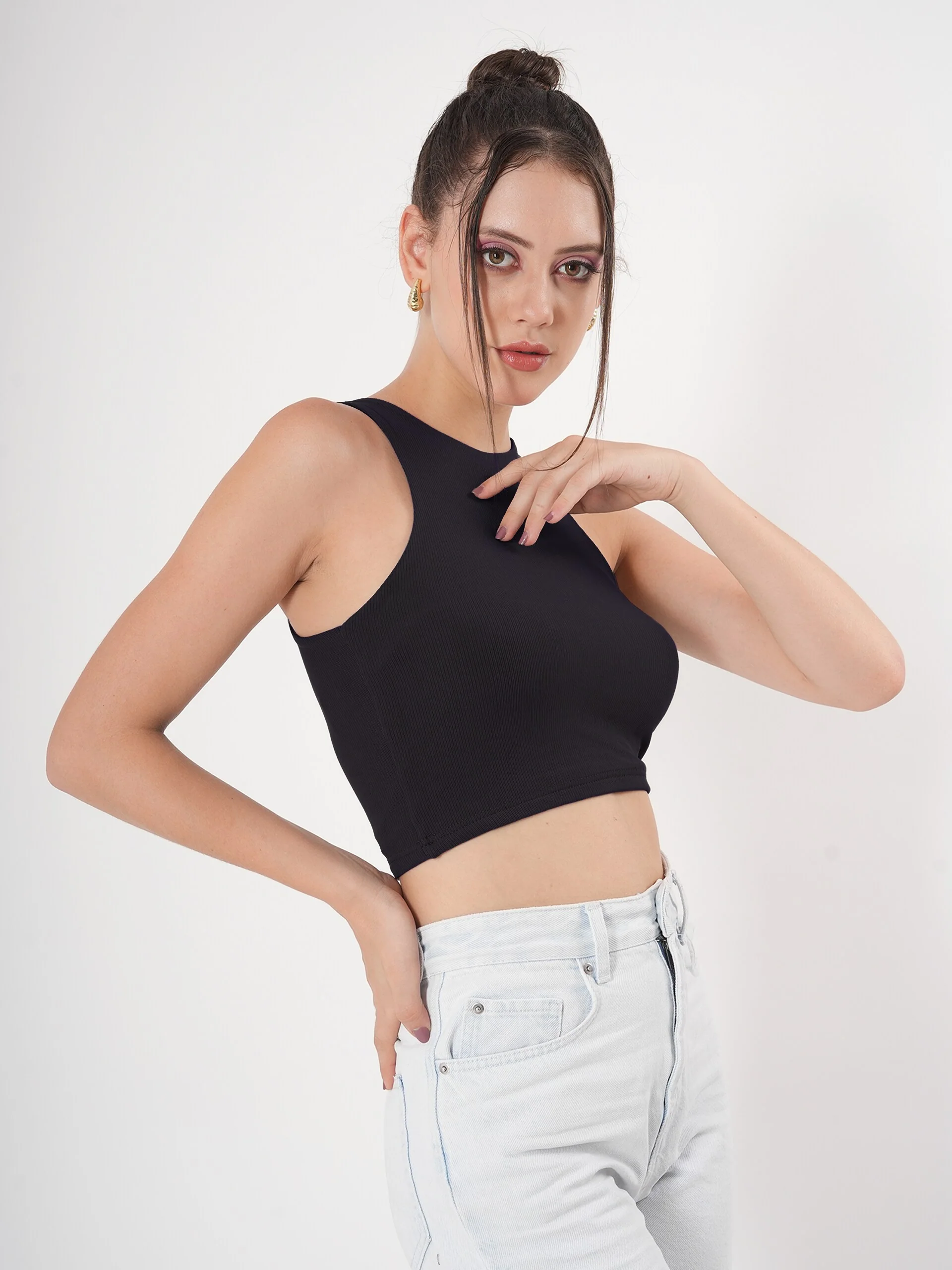 Clobug Solid Ribbed Sleeveless Crop Tank Top - Image 3