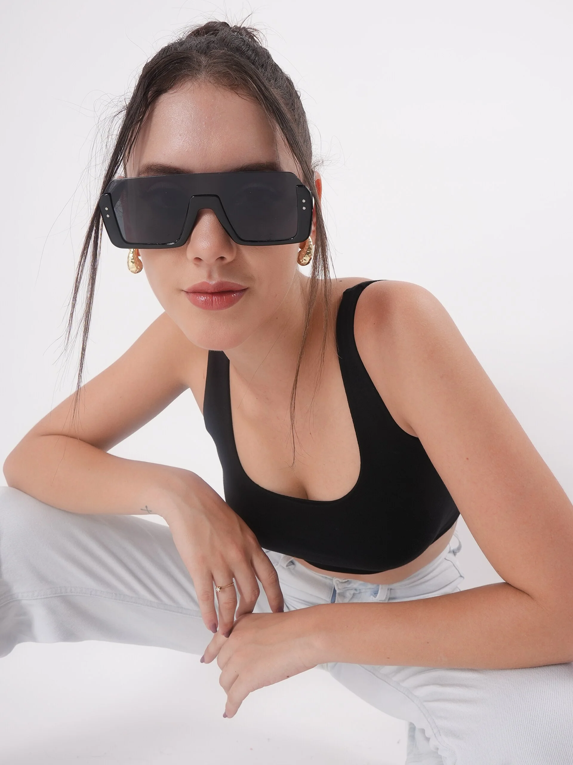 Solid Ribbed Sleeveless Square Neck Crop Top - Image 19