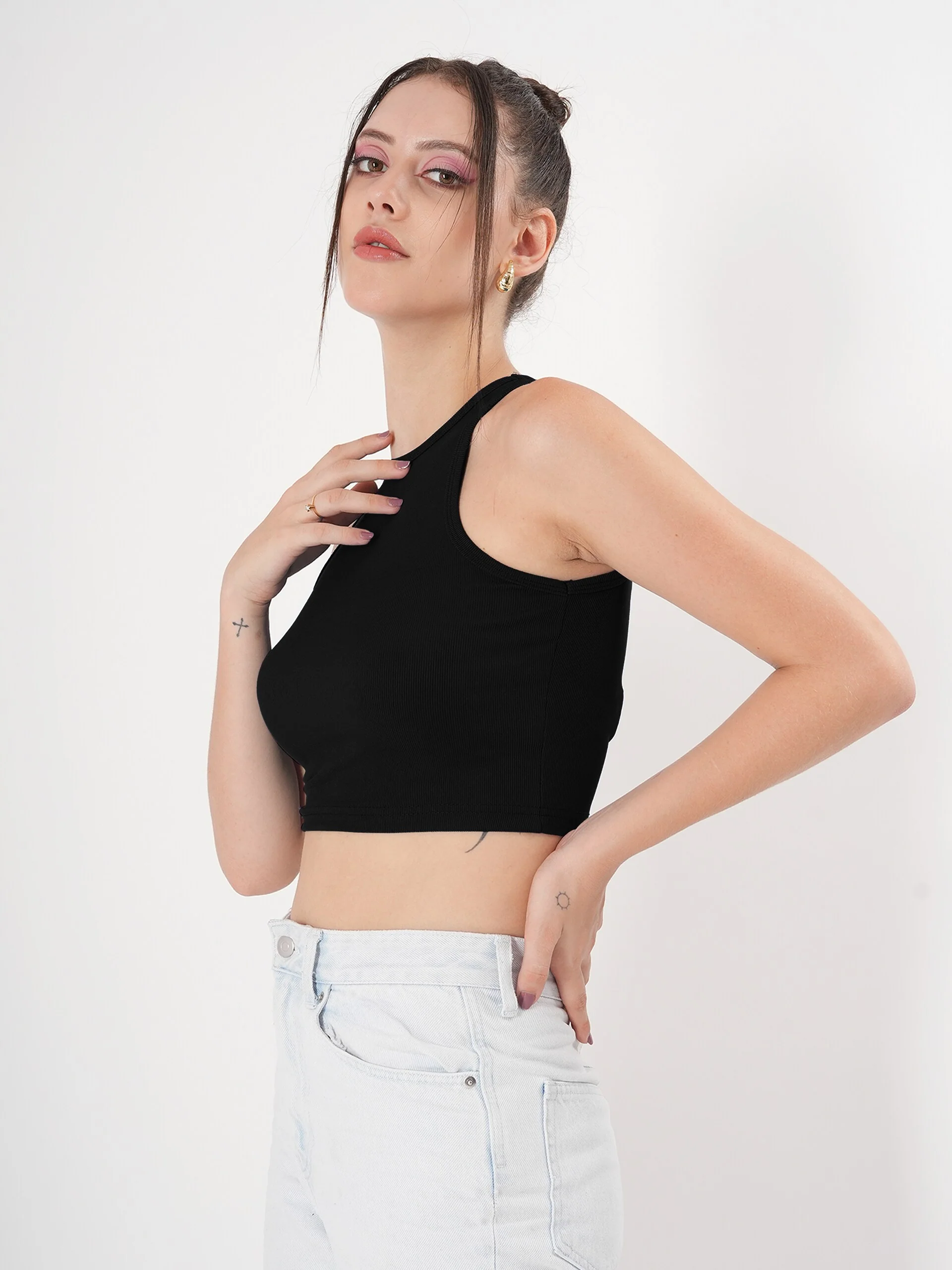 Solid Blue Sleeveless Crop Tank Top - Image 18