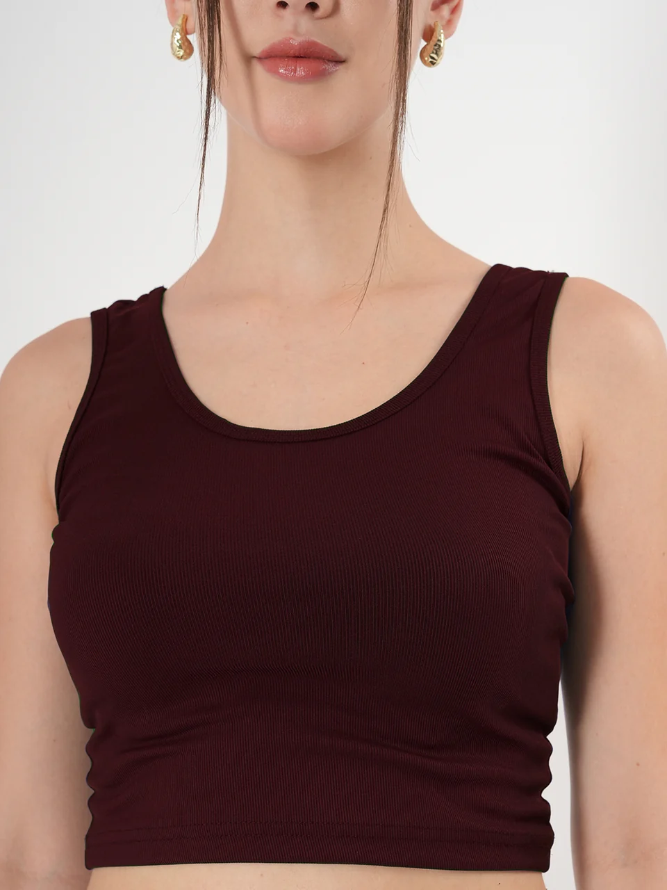 Clobug Solid Sleeveless Round Neck Crop Top - Image 41