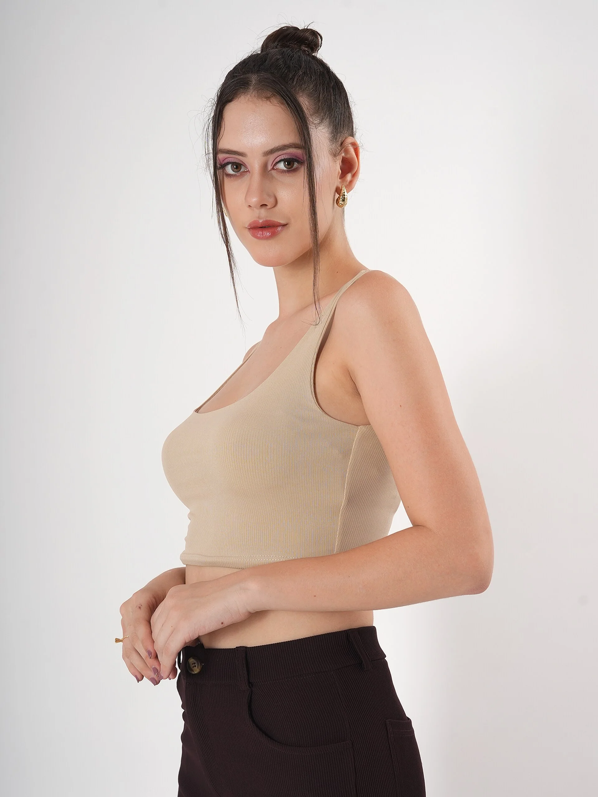 Clobug Solid Square Neck Sleeveless Body Fitted Crop Top - Image 19
