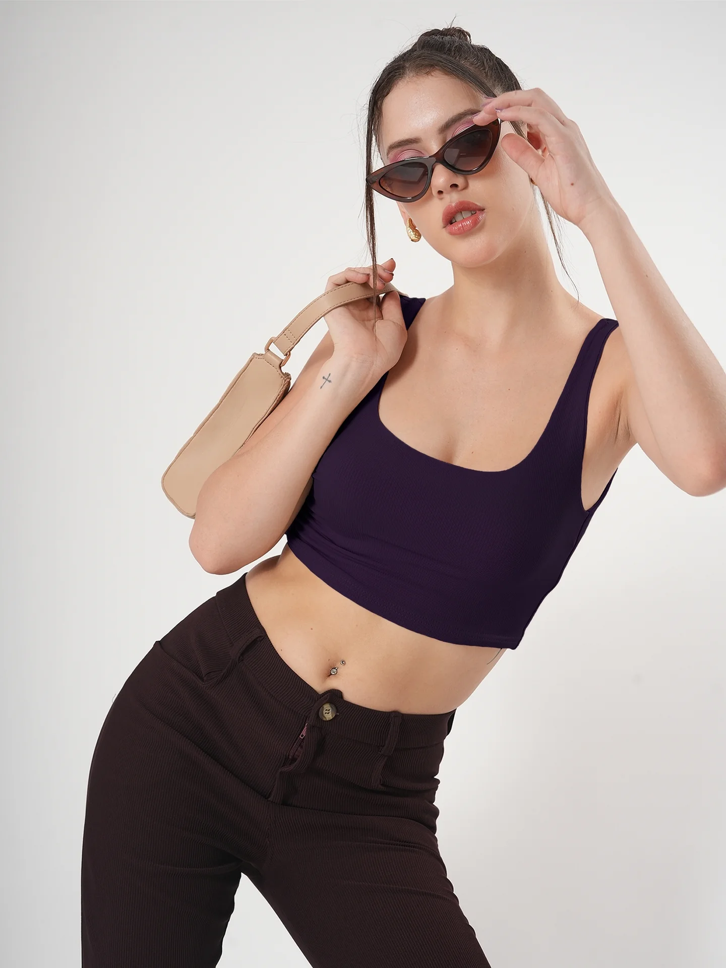 Clobug Solid Square Neck Sleeveless Body Fitted Crop Top - Image 22