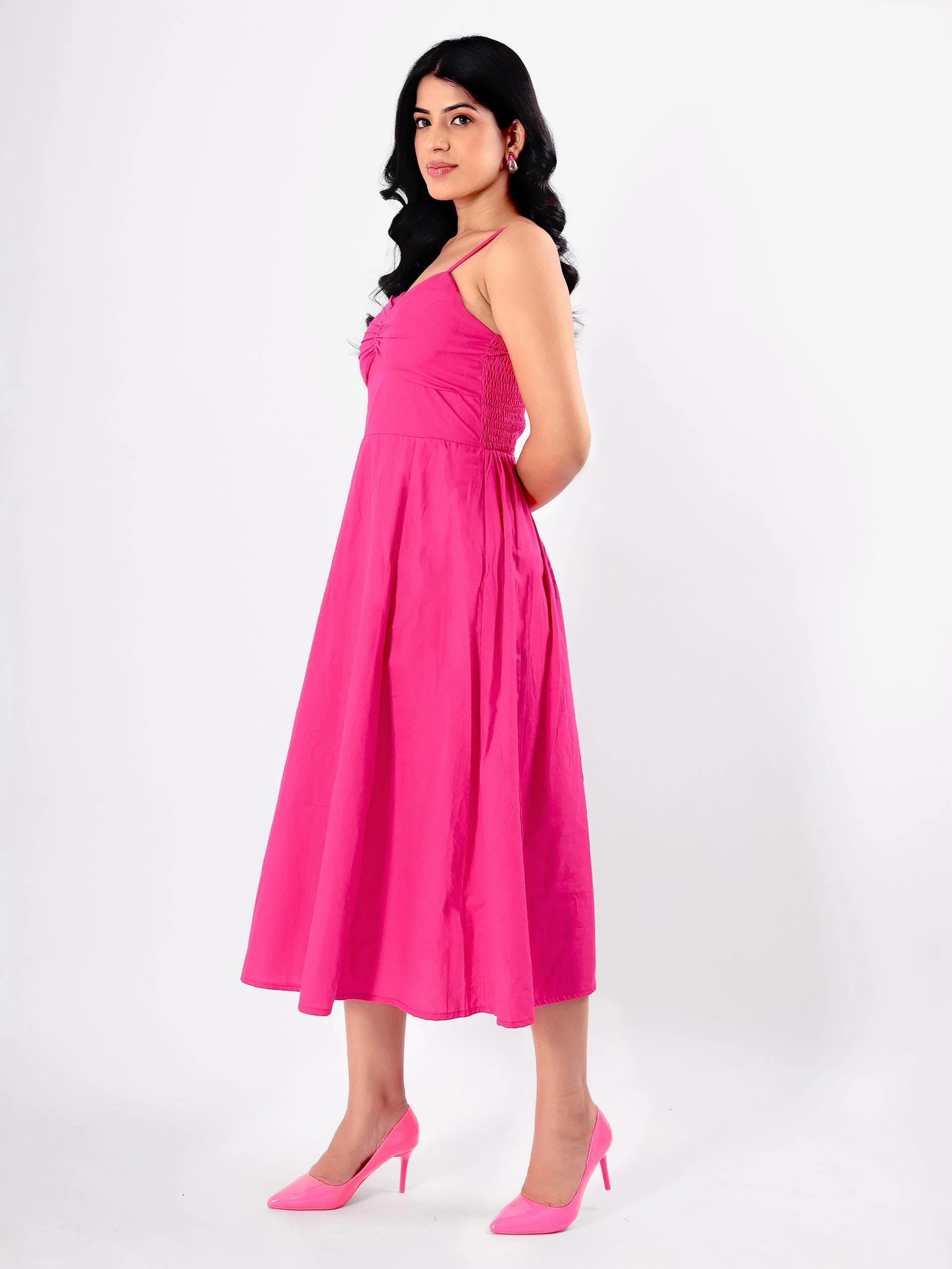 Solid Strappy Sweetheart Neck Midi Dress - Image 5