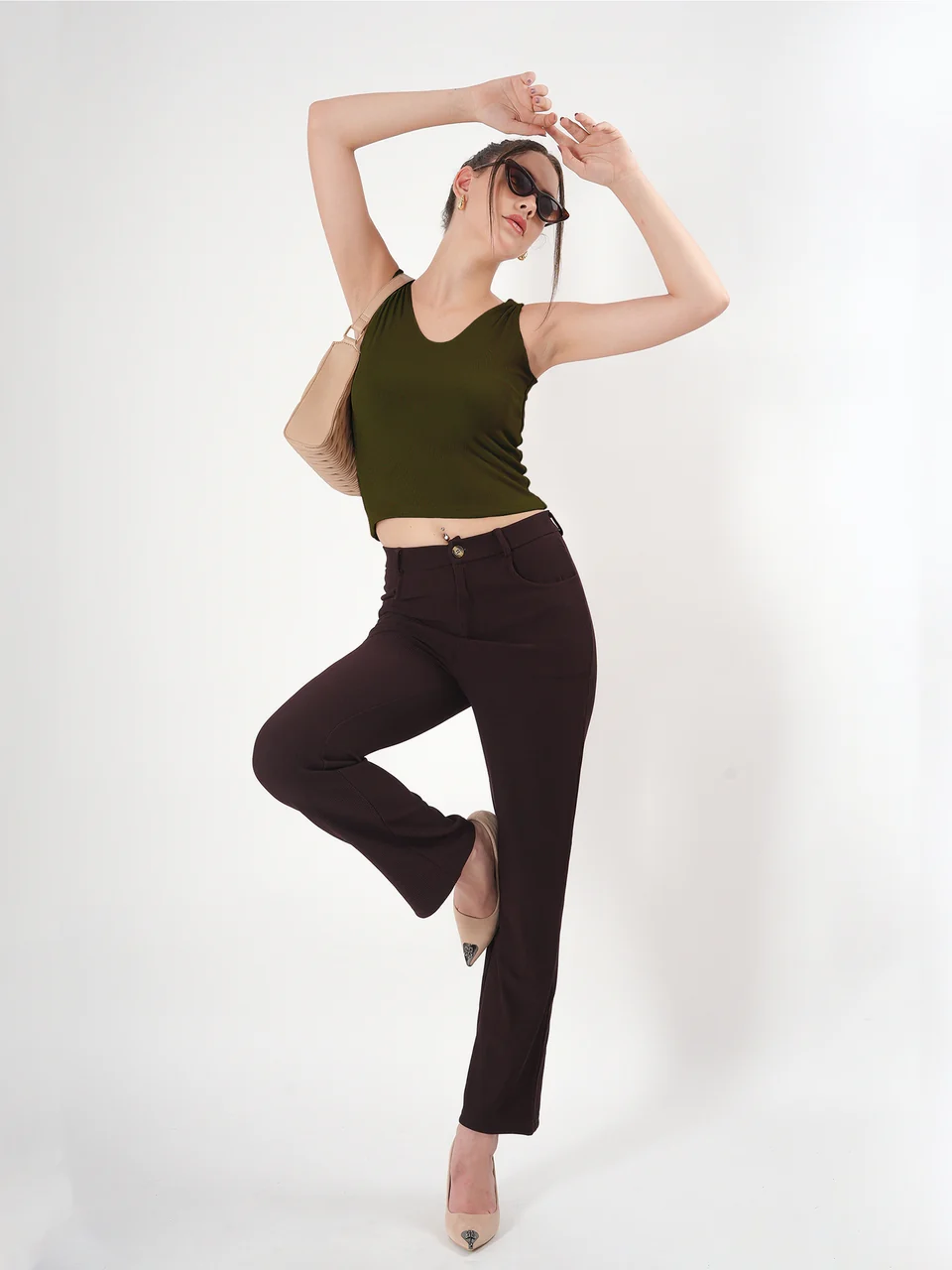 Solid V Neck Sleeveless Fitted Crop Top For Women - Image 33