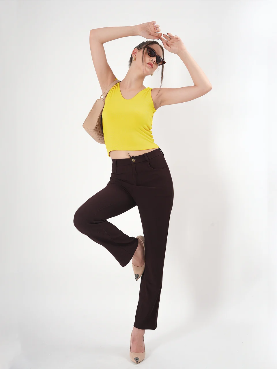 Solid V Neck Sleeveless Fitted Crop Top For Women - Image 38