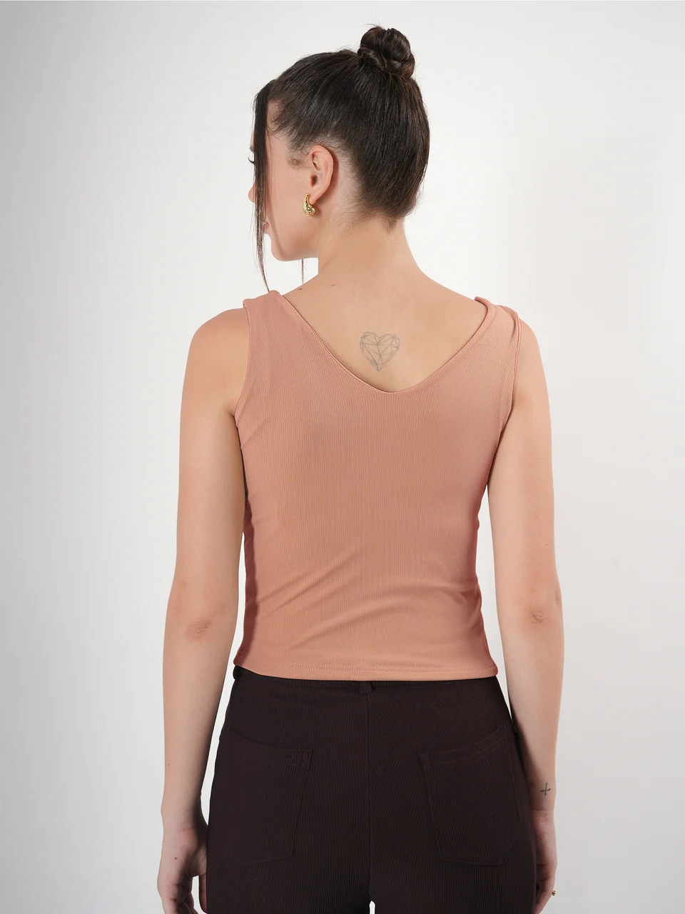 Solid V Neck Sleeveless Fitted Crop Top For Women - Image 41