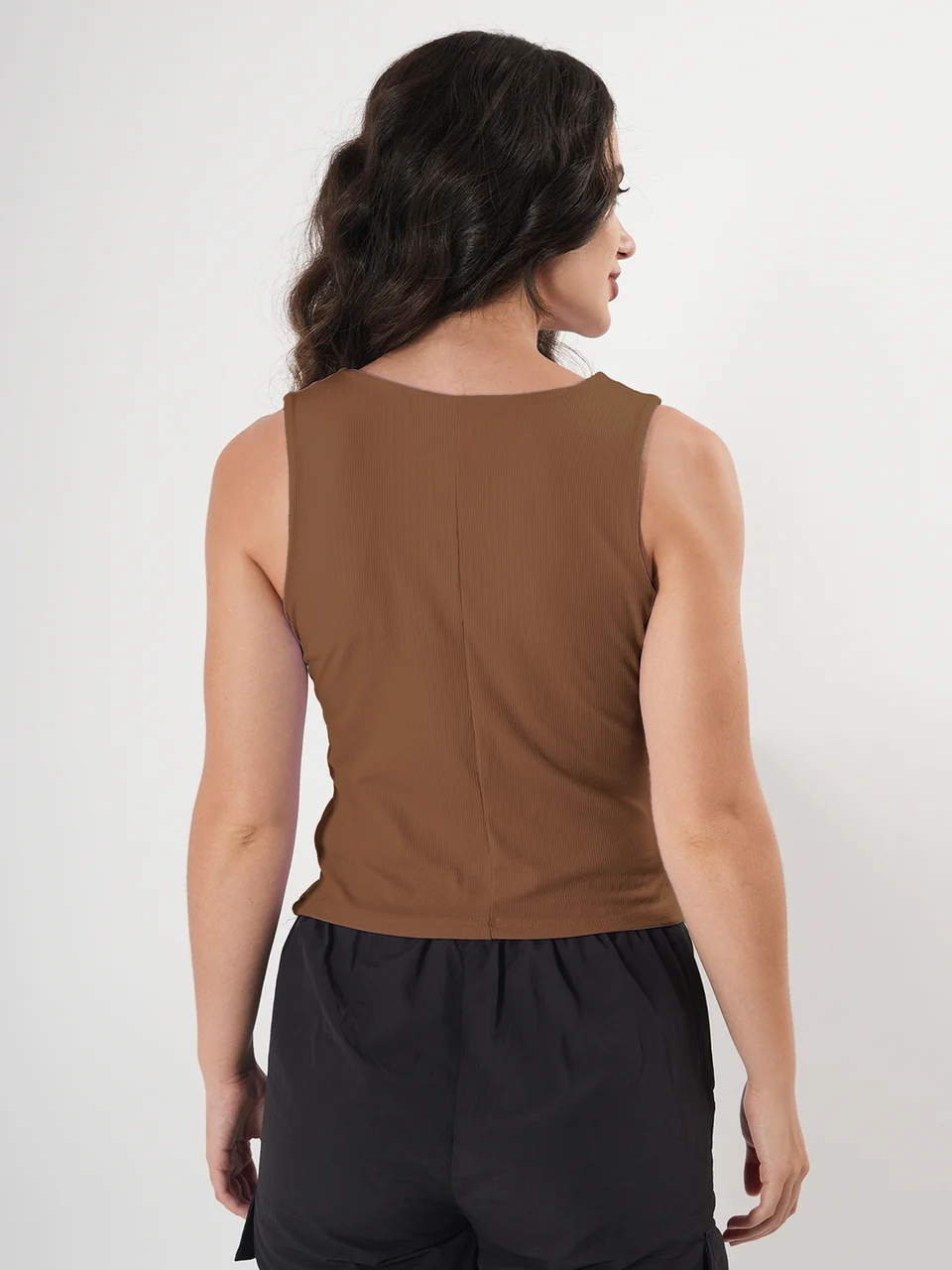 Solid V Neck Sleeveless Pleated Semi Crop Top - Image 11