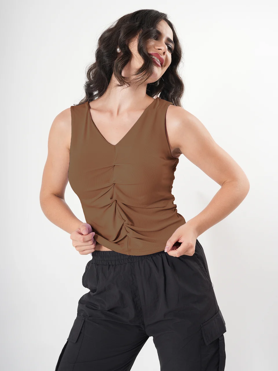 Solid V Neck Sleeveless Pleated Semi Crop Top - Image 9